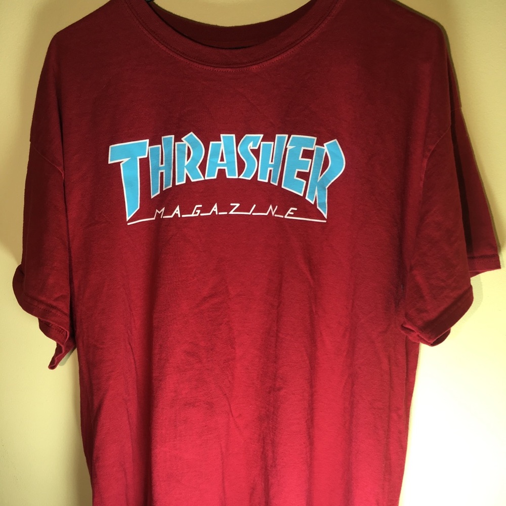 Thrasher magazine skate shirt MENS sz xl red blue